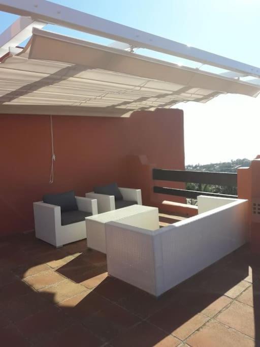 Luxurious Townhouse With Sea Views Villa Manilva Buitenkant foto
