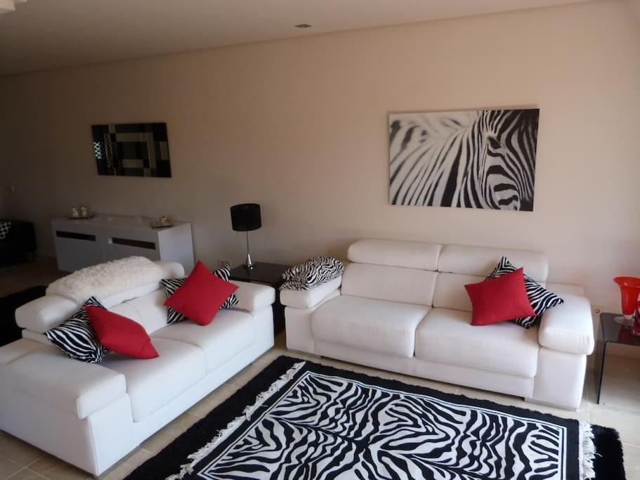 Luxurious Townhouse With Sea Views Villa Manilva Buitenkant foto